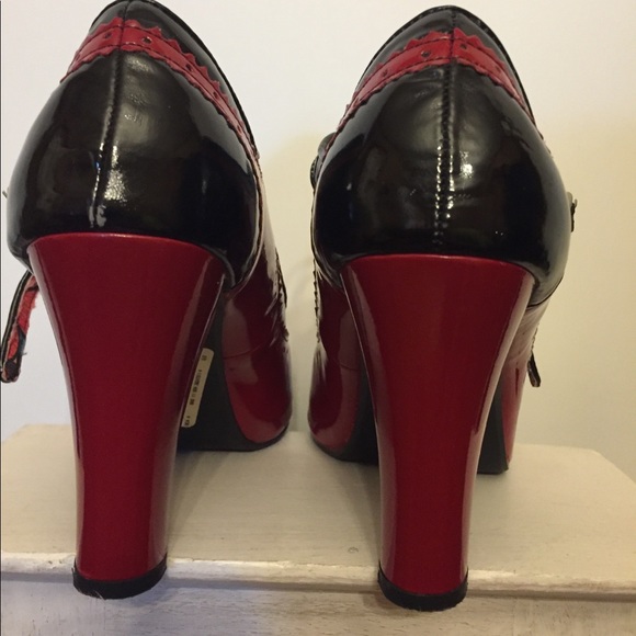 Madden Girl Retro Red Pumps 8M - Picture 5 of 7
